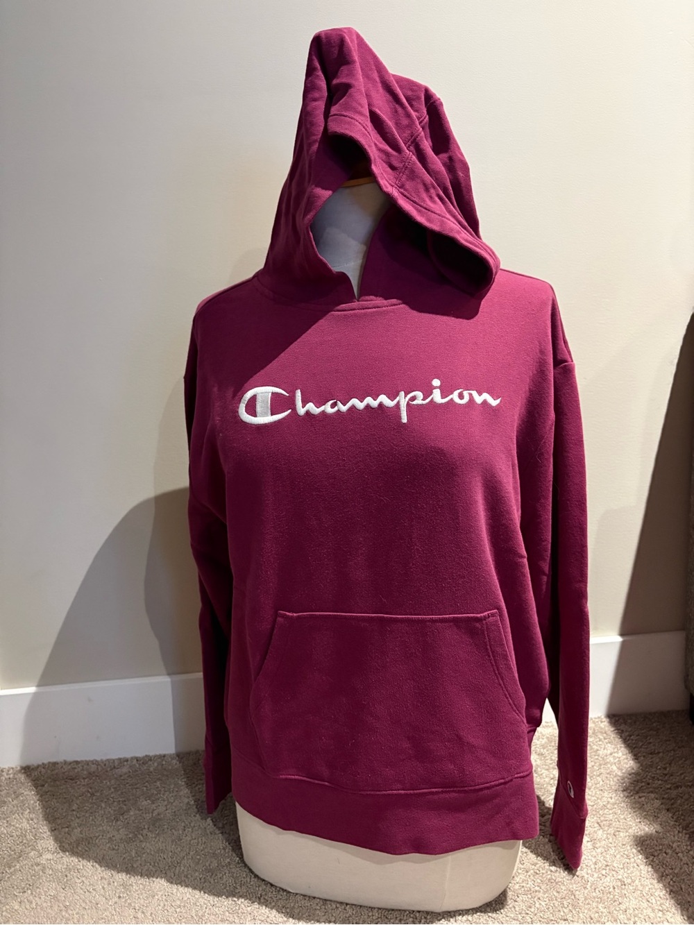 Women’s Champion Pullover Hoodie in Berry